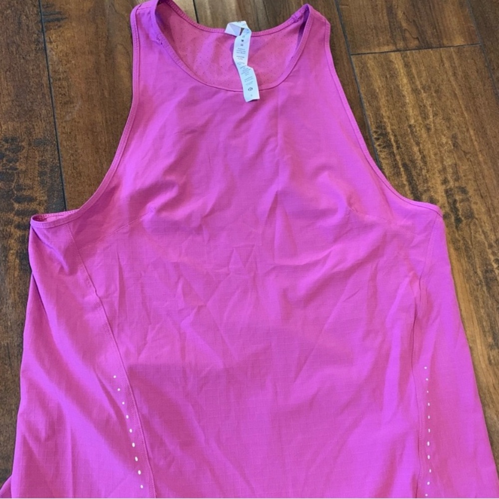 Women's Pink Sleeveless Top